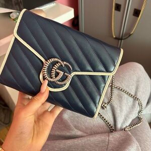 Gucci Blue Crossbody Bag/wallet on chain